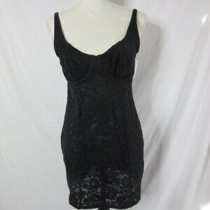 Auden Baby Doll Black Lace Negligee Underwire with Thong Panties Size Medium NWT
